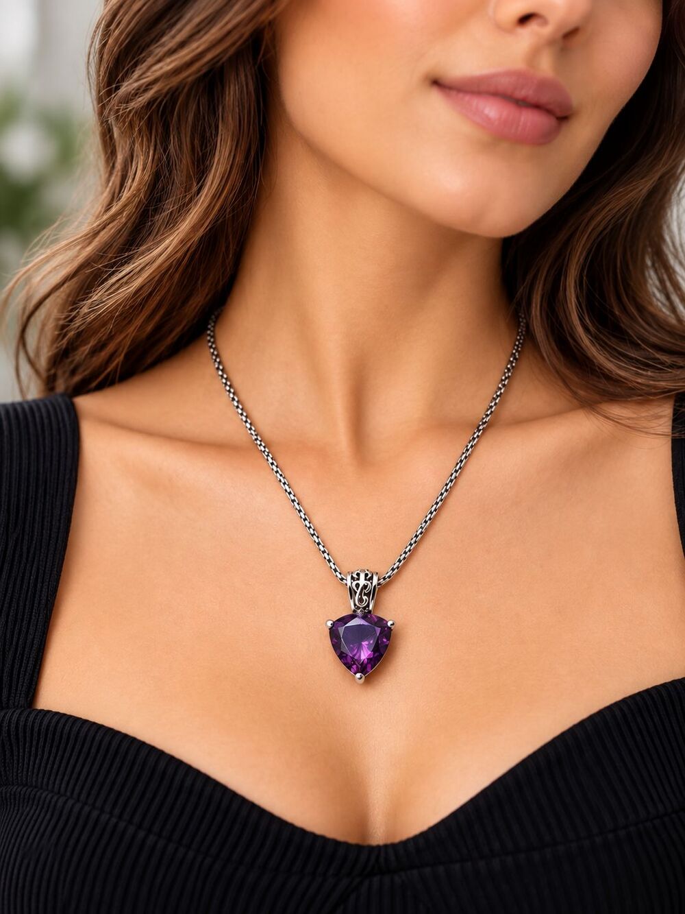 Purple Heart Glass Stone Silver Tone Pendant Necklace Fashion Jewelry